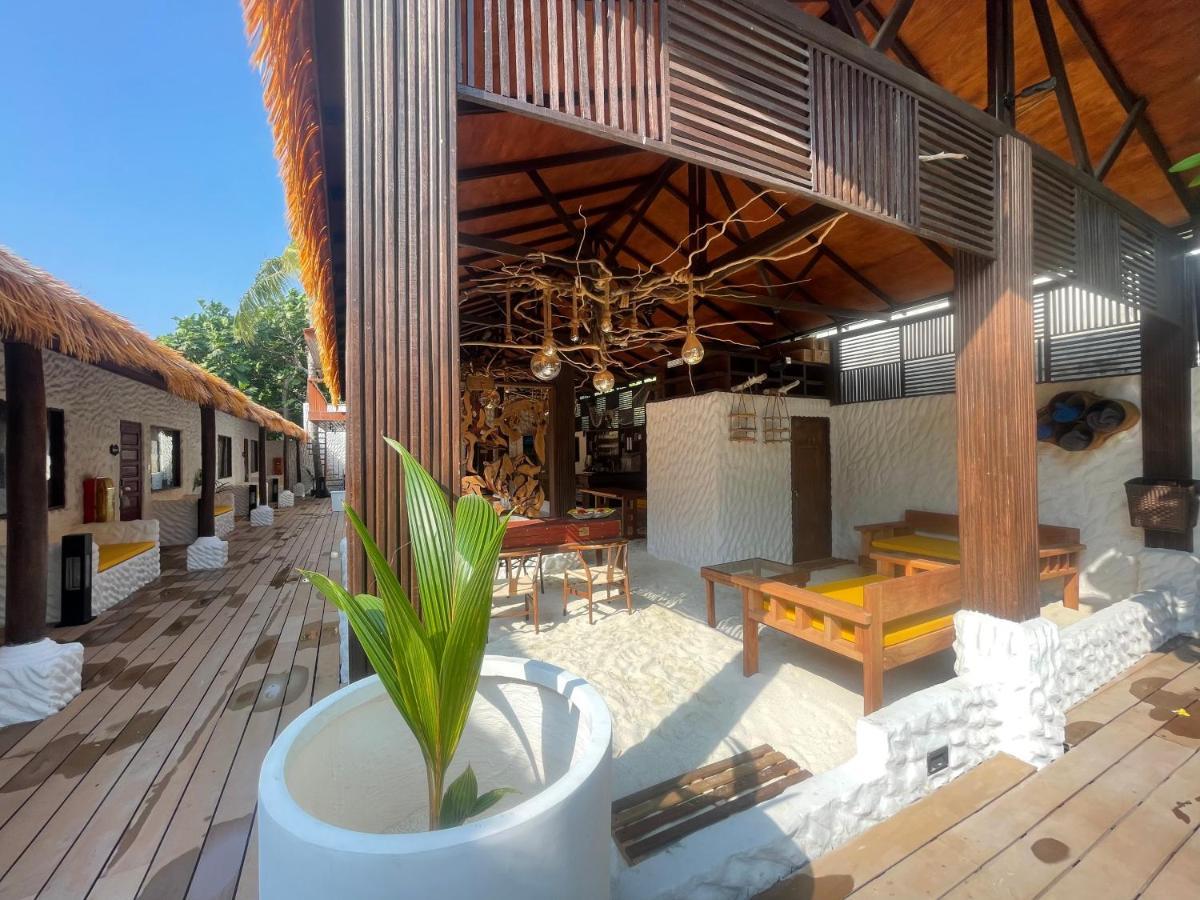 Atholhu Residence Fehendhoo エクステリア 写真