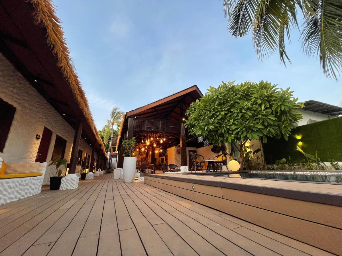 Atholhu Residence Fehendhoo エクステリア 写真