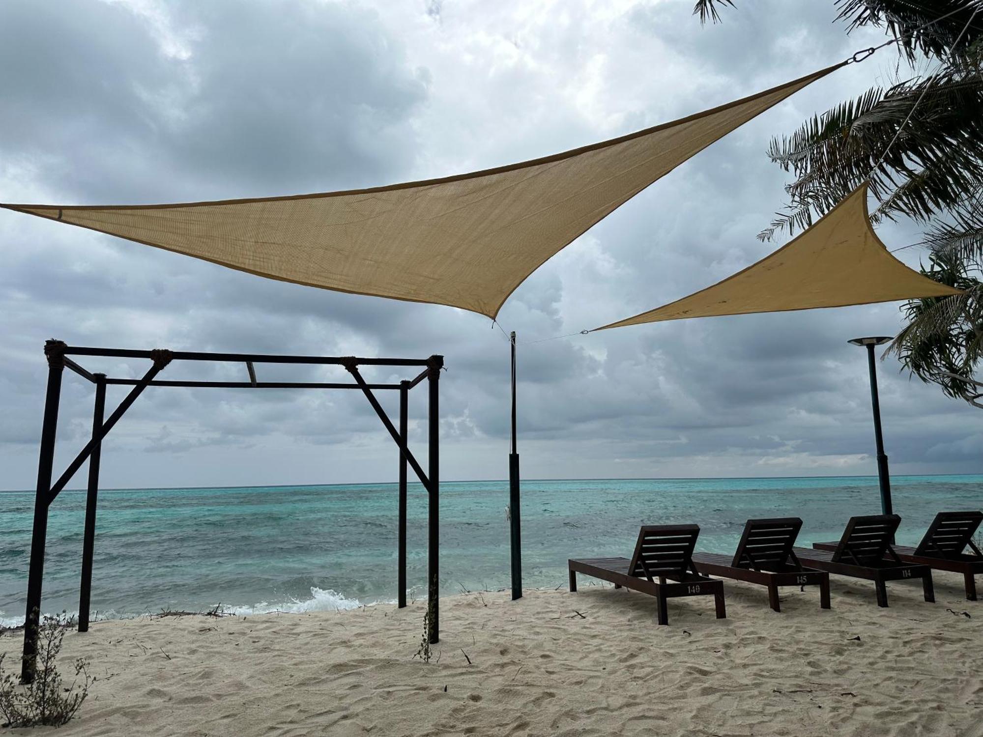 Atholhu Residence Fehendhoo エクステリア 写真